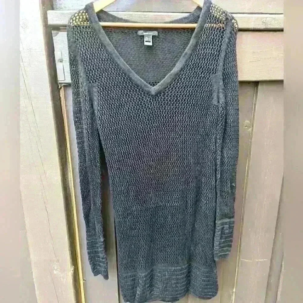 Mango Net V Neck Knit Long  Sleeve Sweater - Large like new